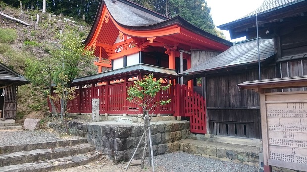 不破八幡宮 本殿は国の重要文化財